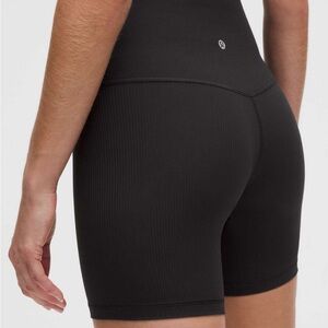 Lululemon Align™ High-Rise Ribbed Short 6"